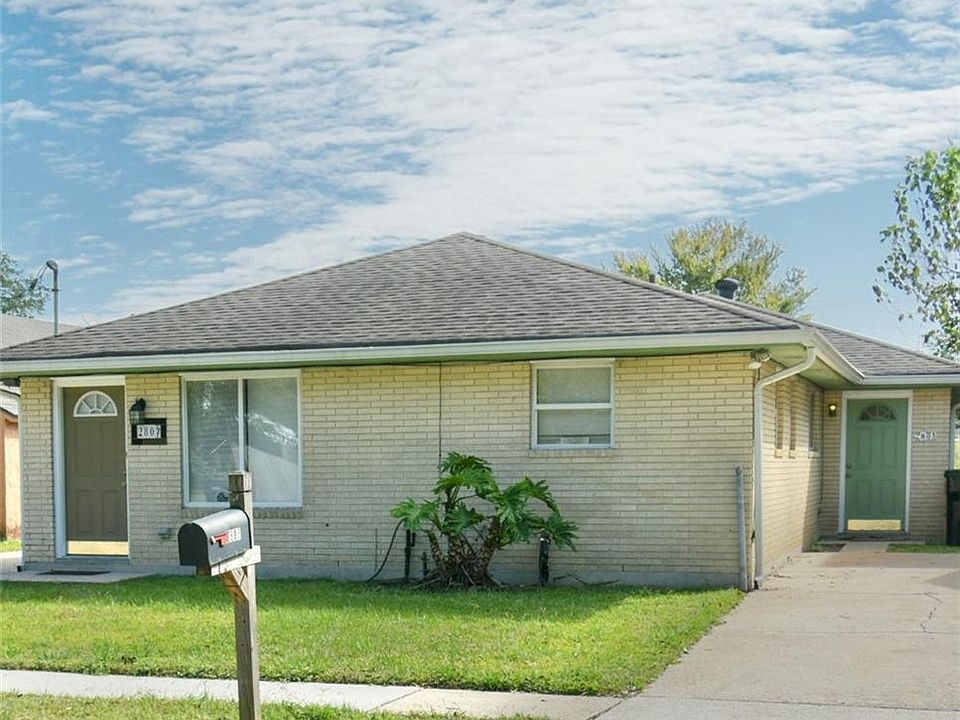 1st image of 2805-07 Lyndell Dr