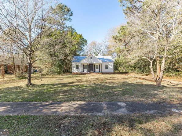 407 Forrest Dr, Fort Valley, GA 31030