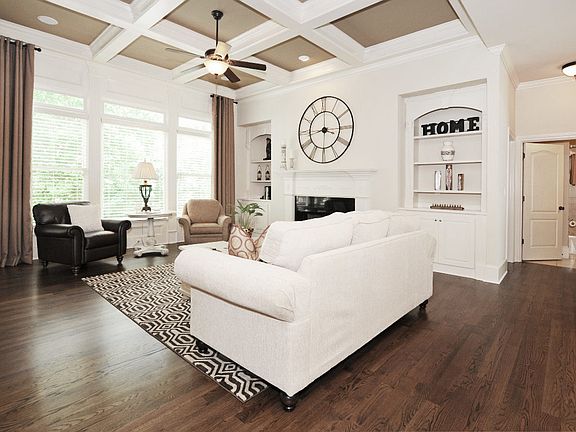 5th image of 3991 Chapel Grove Dr