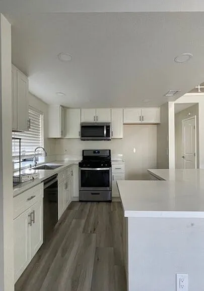 923 Lotus Cir — Photo 9