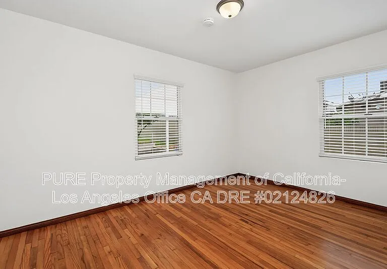 4619 W 133rd St — Photo 12