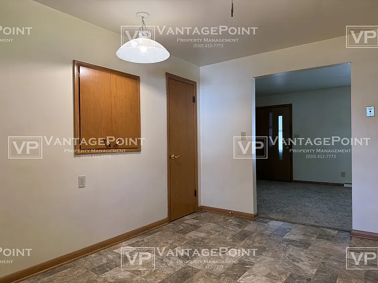 606 E Taft Ave — Photo 9