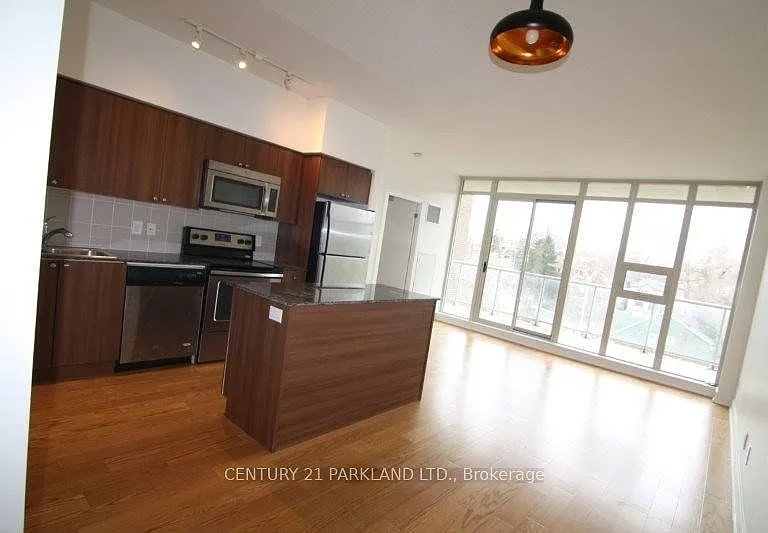 1638 Bloor St W #311 — Photo 3