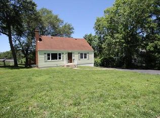 4007 Wright Ave, Saint Ann, MO