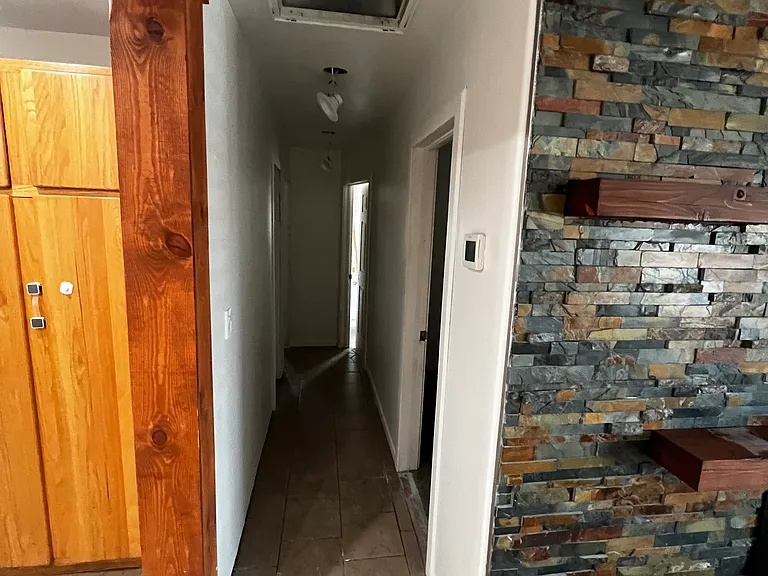 1030 Joy Ln — Photo 11