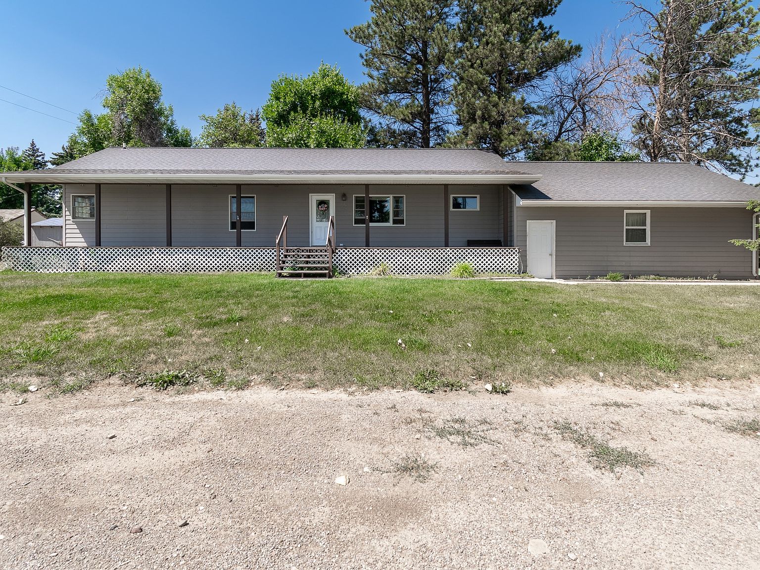 636 Central Ave, Fairfield, MT 59436 MLS 30011589 Zillow