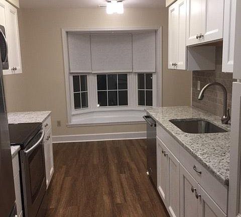 Eating area in kitchen