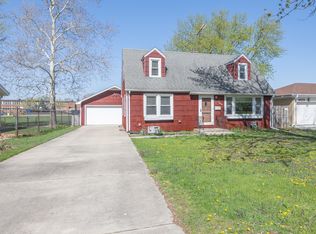 544 S Park Rd, Lombard, IL 60148