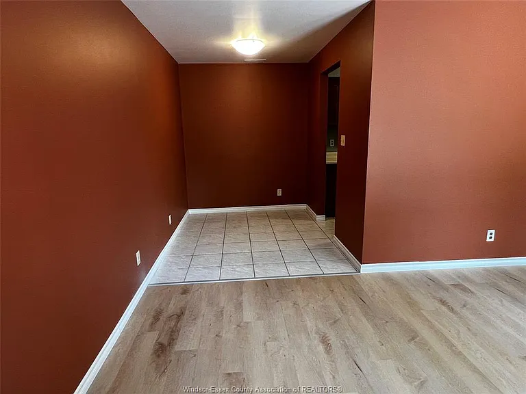 3875 Tecumseh Rd E #3 — Photo 10