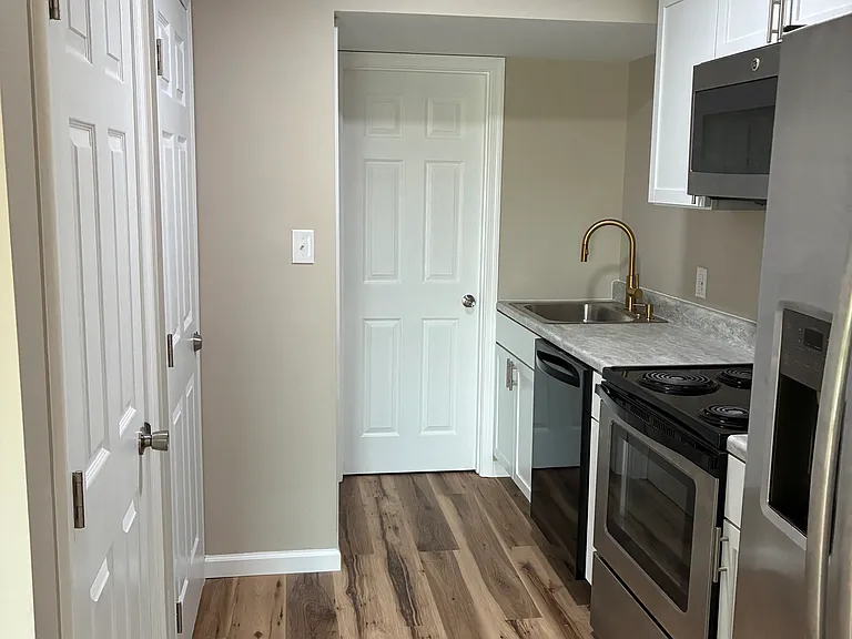 Tollerton Trl — Photo 20