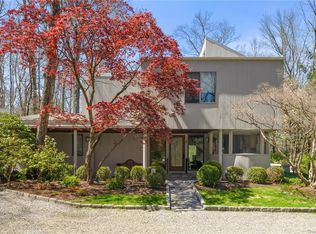 108 Westchester Ave, Pound Ridge, NY 10576