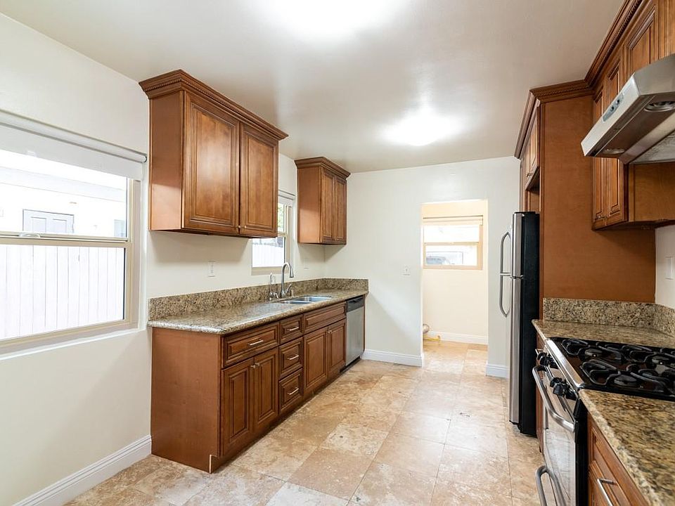 Chester Duplex 438 N Chester Ave Pasadena CA Zillow