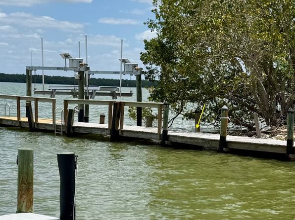 150 Smallwood Dr #26, Chokoloskee, FL 34138