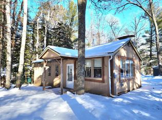 11728 Tracey Rd, Crivitz, WI 54114