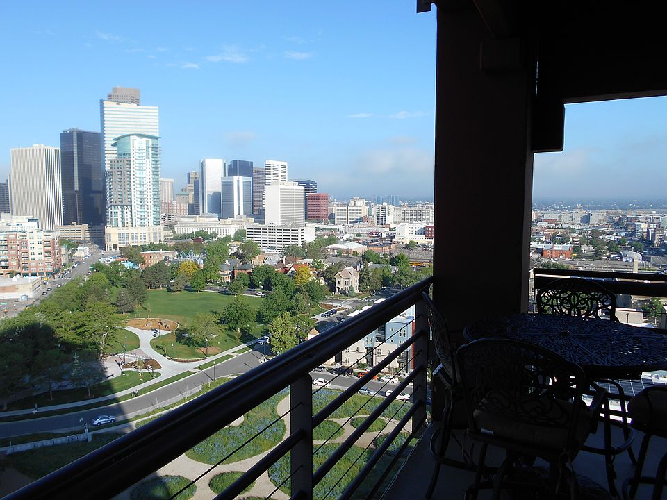 1st image of 100 Park Ave W APT 1401