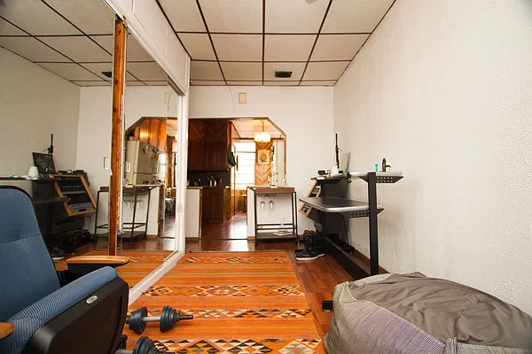 Rented by Nooklyn NYC LLC | media 15