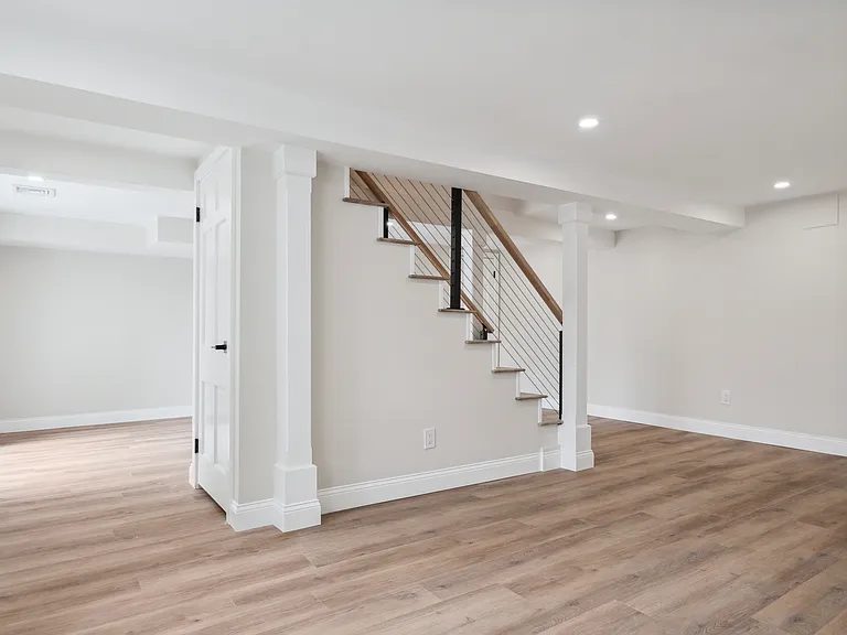 9 Richard Rd — Photo 12