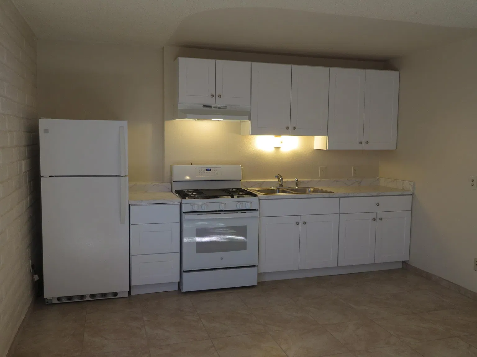 1 bed, 500 sqft, $925 — Photo 4
