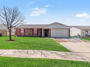 5549 Ragan Dr, The Colony, TX 75056