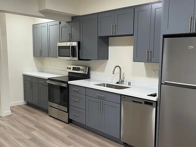 Minor Tower Apartments - Located in Eastlake — Photo 126