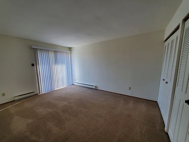 1371 Sunnyridge Rd — Photo 5