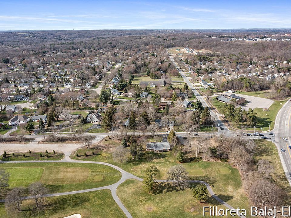 3558 Rogue River Rd NE, Belmont, MI 49306 MLS 22012668 Zillow