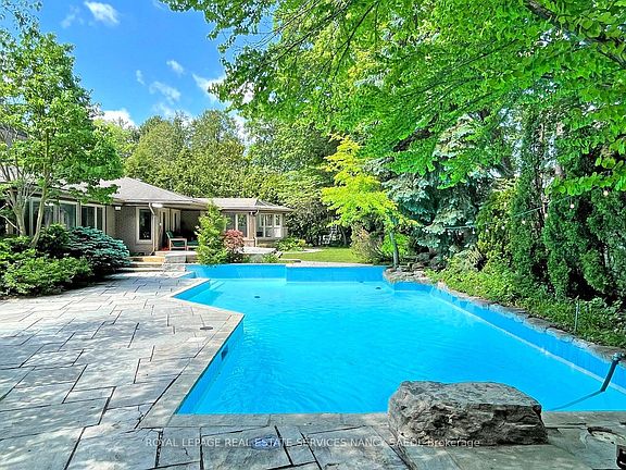 2nd image of 62 Wimpole Dr