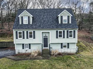 301 Oregon Ave, Woonsocket, RI 02895