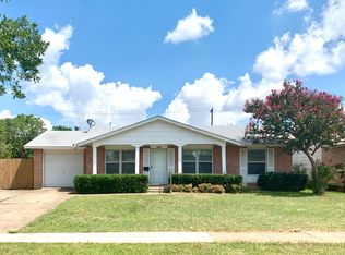 2829 Winslow St, Irving, TX 75062