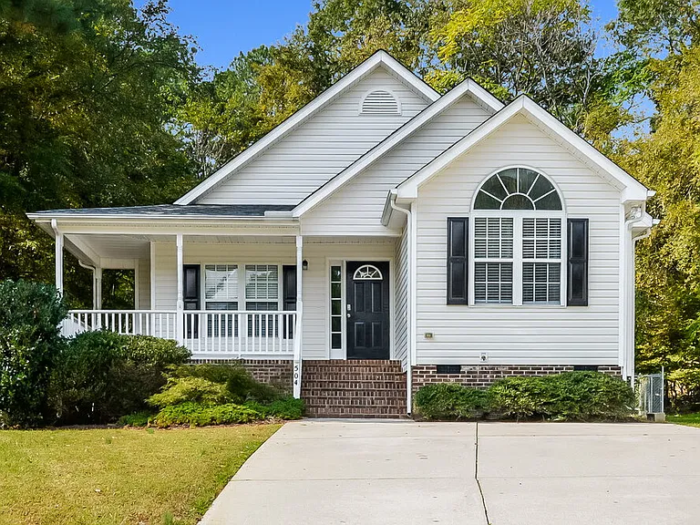 504 Jaffiley Ct — Photo 1