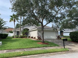 221 Wescliff Dr, Ocoee, FL 34761