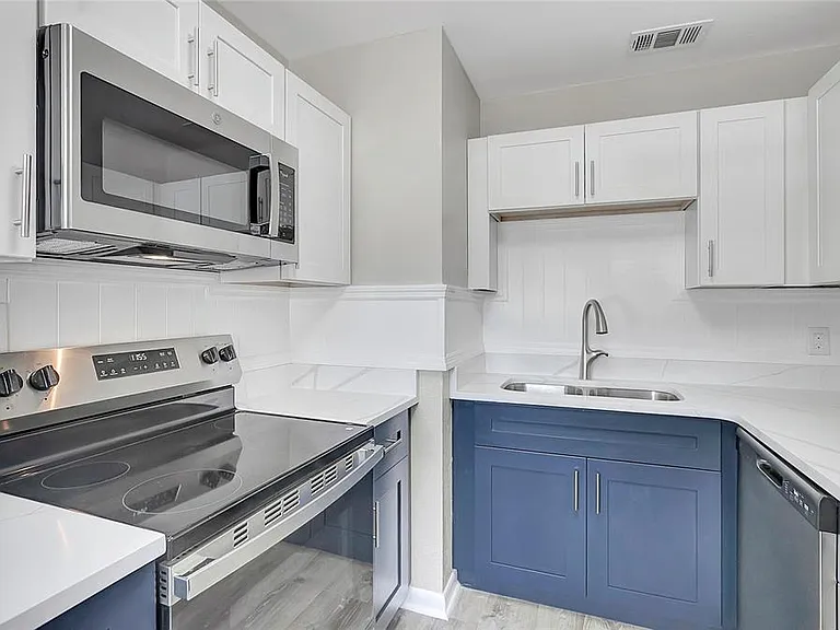 7015 Filbert Ln — Photo 13