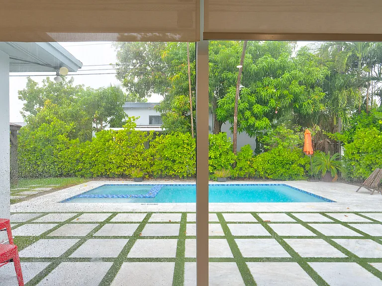 7528 Buccaneer Ave — Photo 29