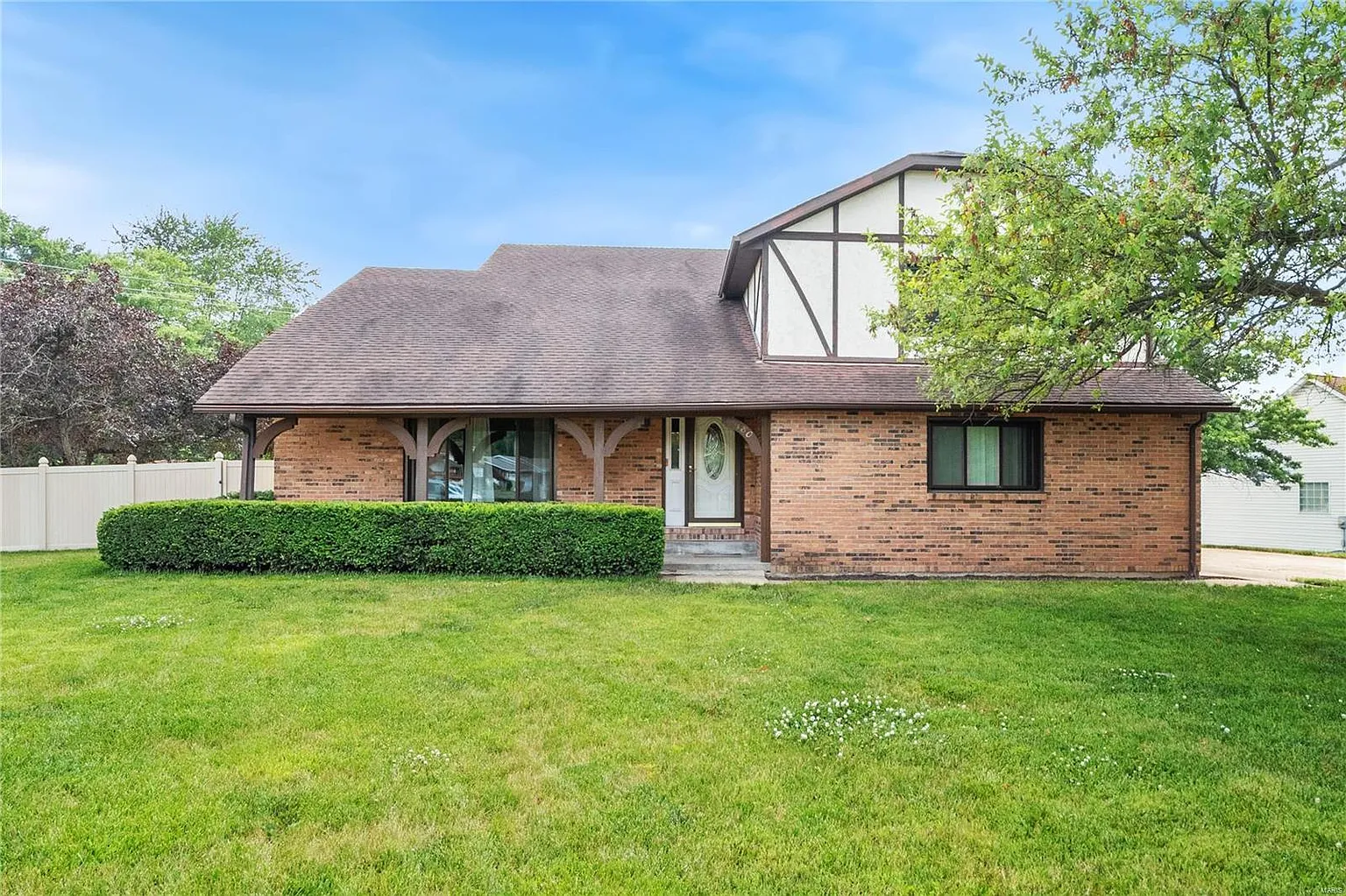 180 Pine Dale Dr photo 1