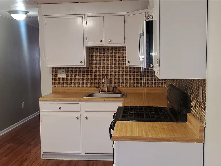 1400 Wolfe Ave #1 — Photo 10
