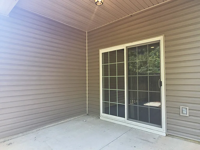 697 Red Cedar Ct #1 — Photo 26
