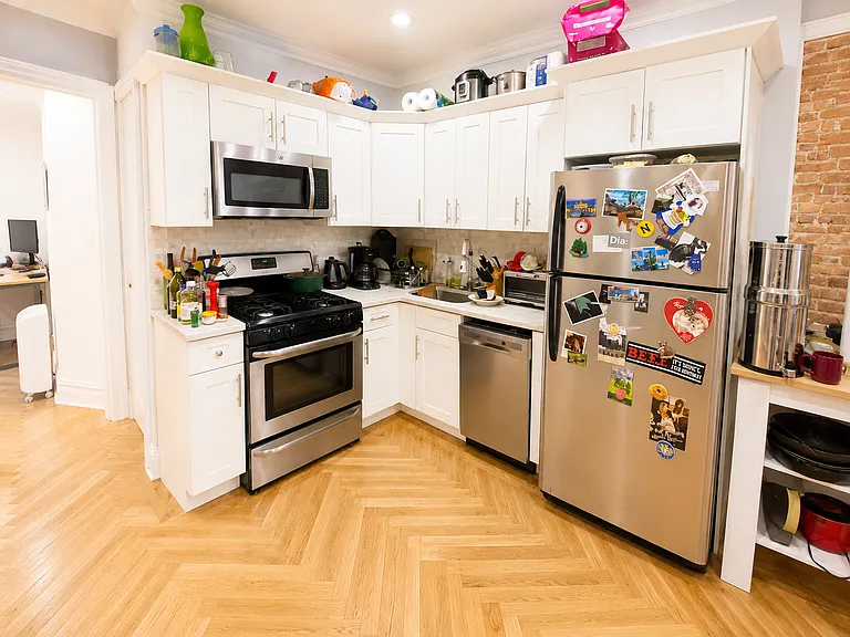 1102 Jefferson Ave #1A — Photo 11