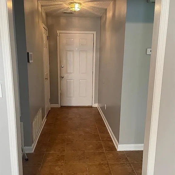 6605 Denham Ct — Photo 12