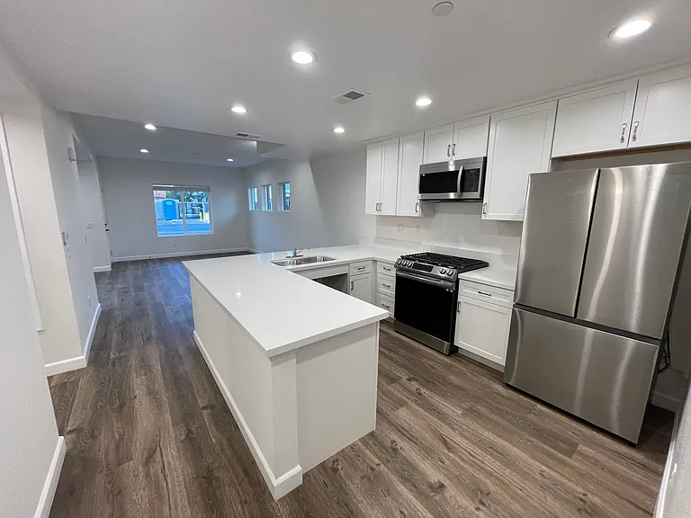 34384 Yucaipa Blvd — Photo 19