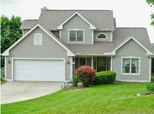 359 Warrick Dr, Seven Fields, PA