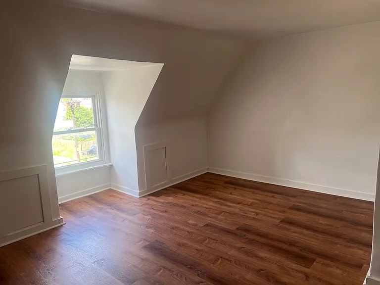 7754 Tioga St — Photo 12