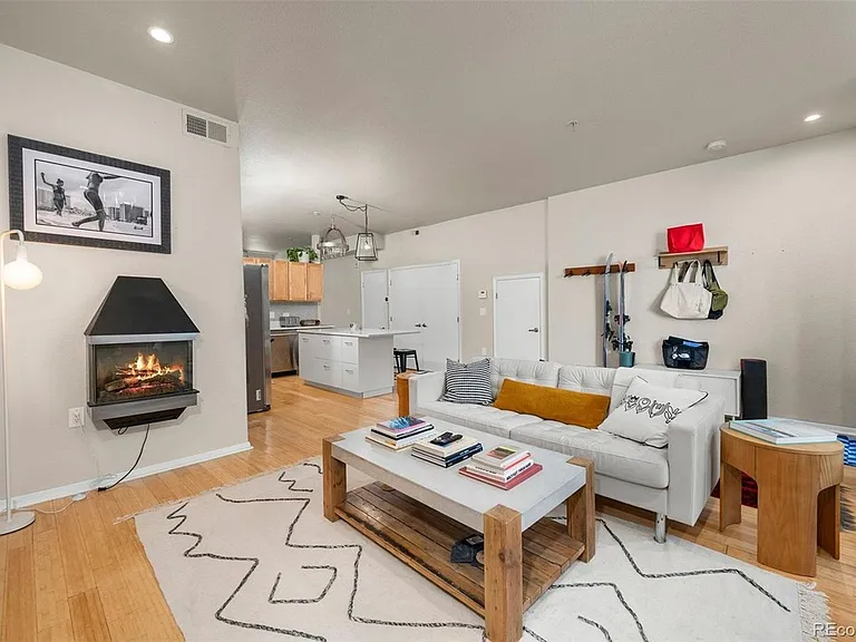 3225 Blake St #4 — Photo 8