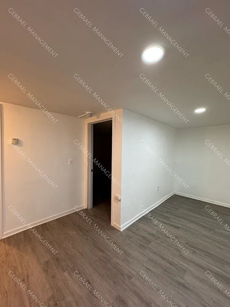 3615 Bernice Dr — Photo 4