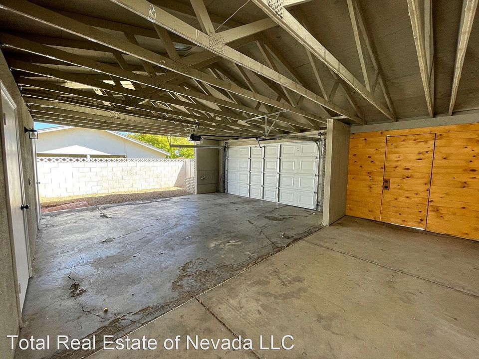 1st image of 3120 Hebard Dr