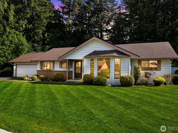 1711 Village Drive, Lynden, WA 98264