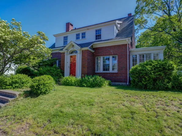 39 North Street, Saco, ME 04072
