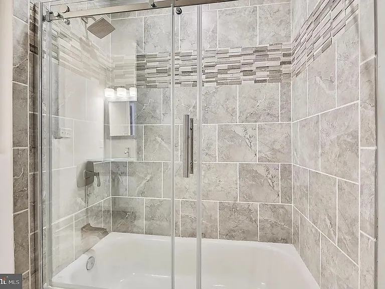 1469 Stevenson St — Photo 13