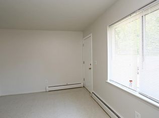 Oakland Gardens, Meriden, CT 06450