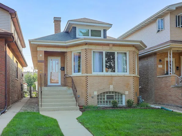 7917 Westwood Dr, Elmwood Park, IL 60707