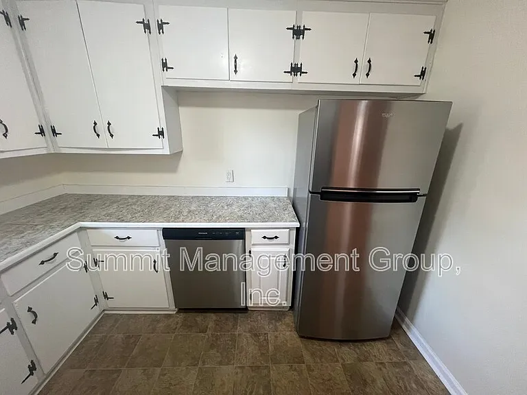 8293 Lakeview Dr SW — Photo 10